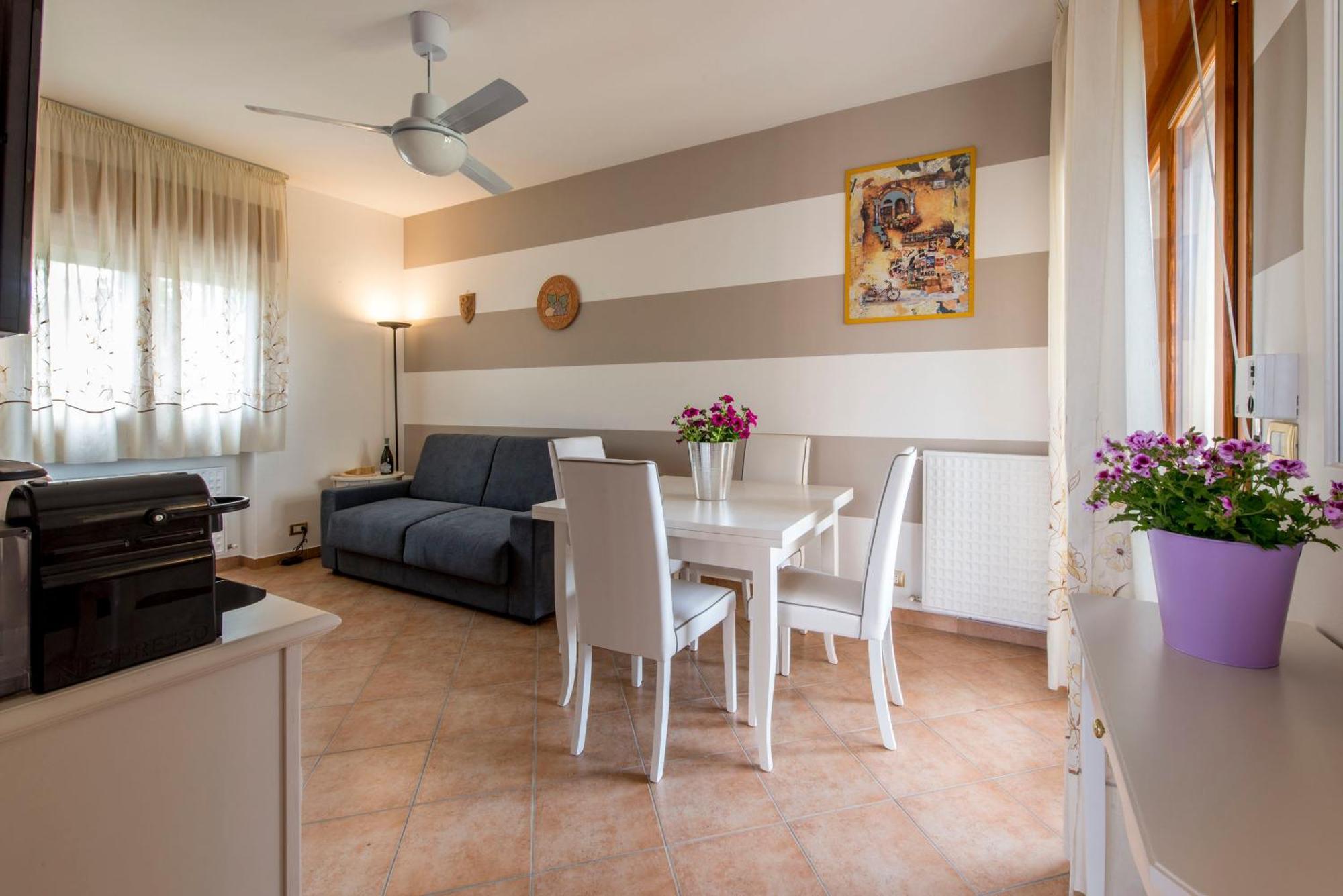 פסקיארה דל גארדה Italianflat - Peschiera Residence מראה חיצוני תמונה