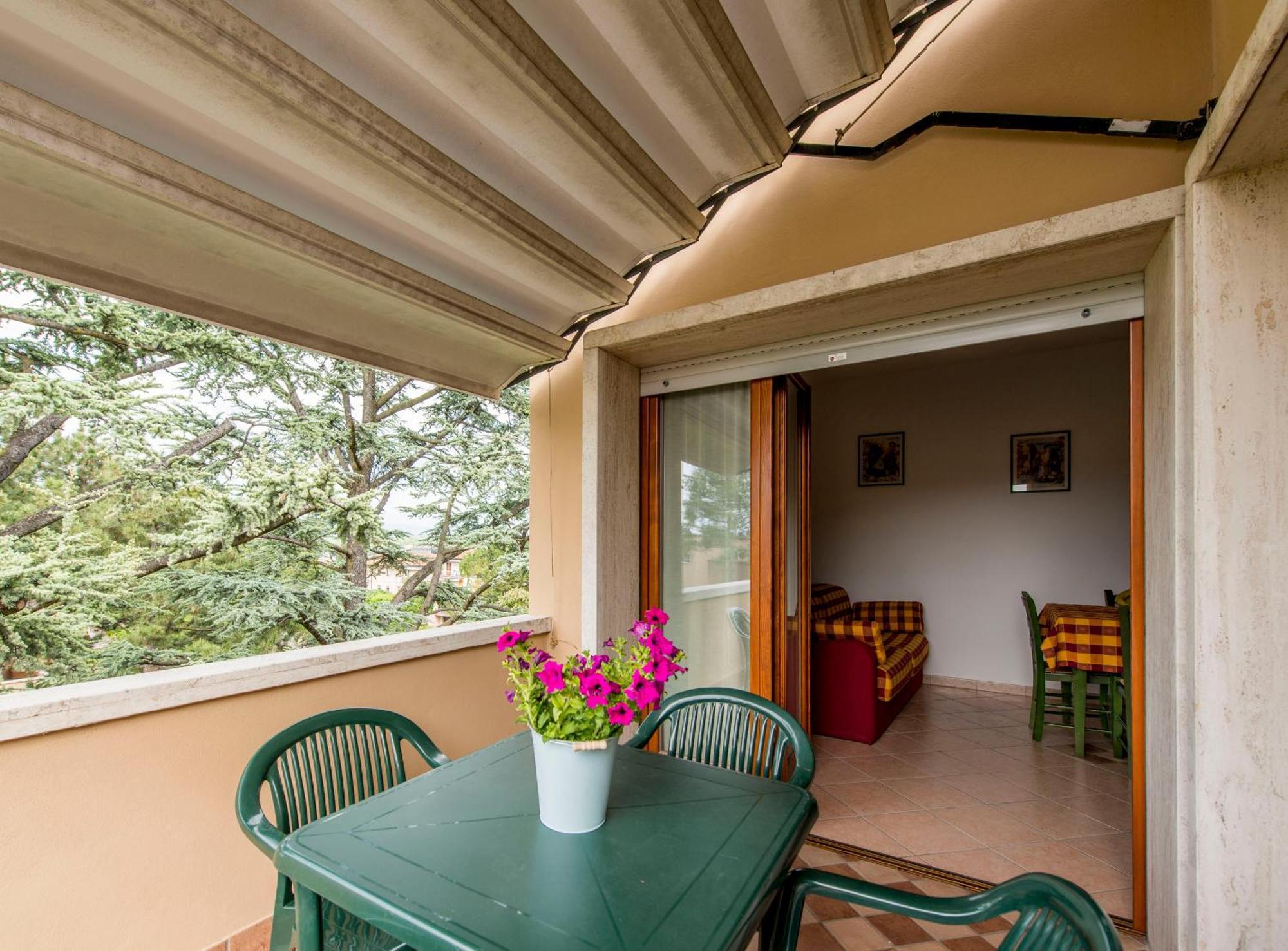 פסקיארה דל גארדה Italianflat - Peschiera Residence מראה חיצוני תמונה